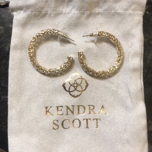 Kendra Scott Maggie Hoop Earrings